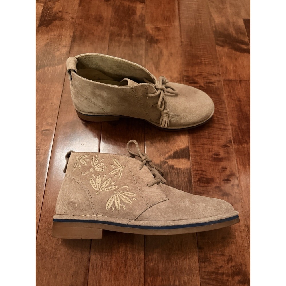 Hush Puppies Women's Sz 7.5 Medium Moyen Cyra Catelyn Embroidered Dessert Boots
